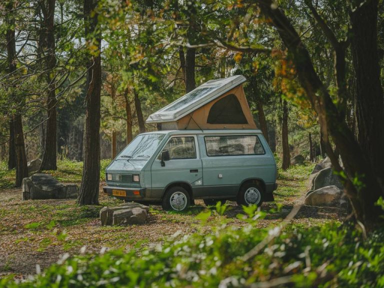 L’essor des camping-cars compacts pour les escapades de week-end