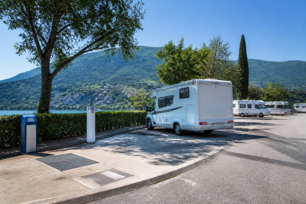 Aire de camping-car avis : comment choisir la meilleure étape pour votre véhicule