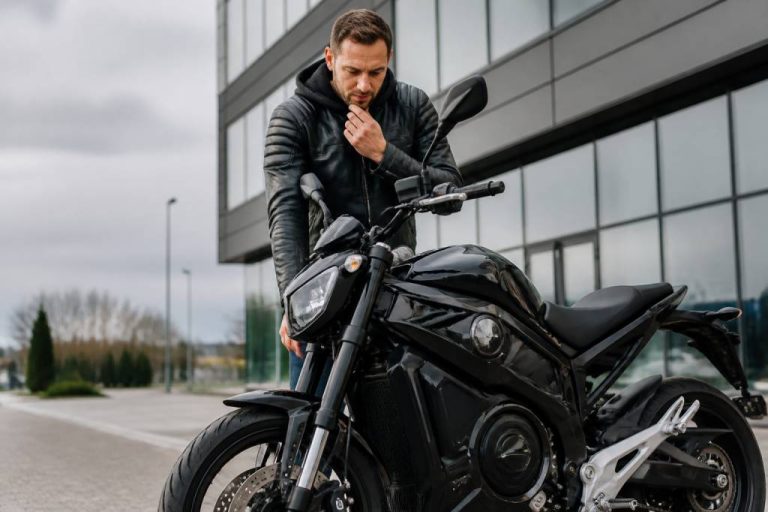 Aide achat moto électrique 202 les critères essentiels pour bien choisir sa moto électrique