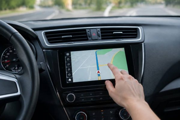 Comment ça marche un GPS dans une voiture ?